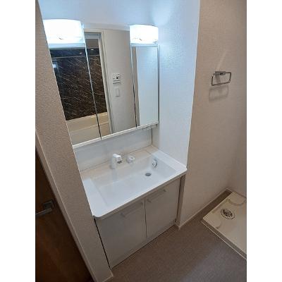 デ・リス・フレグランス　Ⅱ 205【管理NO：1-027979002-02040】 ★家具家電は申し込み後に搬入しますの物件写真6