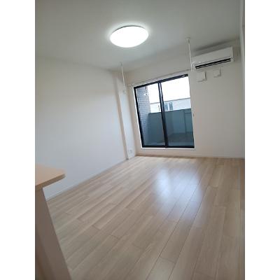 デ・リス・フレグランス　Ⅰ 203【管理NO：1-027979001-02030】 ★家具家電は申し込み後に搬入します★の物件写真2