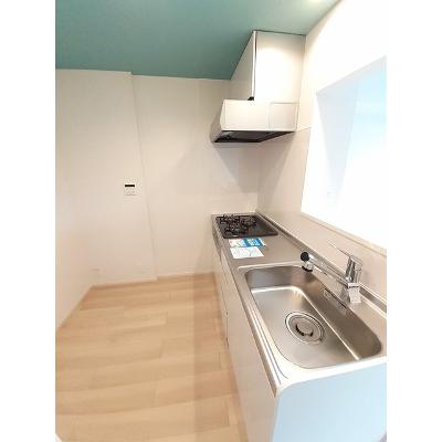 パルテンツァ 303【管理NO：1-026296101-03030】 ★家具家電は申し込み後に搬入しますの物件写真3