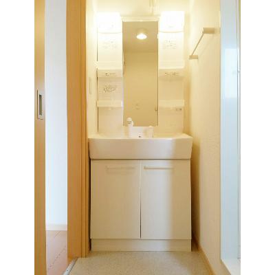 アウローラ　Ⅰ 103【管理NO：1-016037201-01030】 ★家具家電は申し込み後に搬入しますの物件写真6