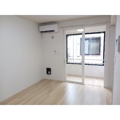 Ｔｗｉｎｓ　Ｂ（ツインズ） 101【管理NO：1-027874702-01010】 ★家具家電は申し込み後に搬入します★の物件写真2