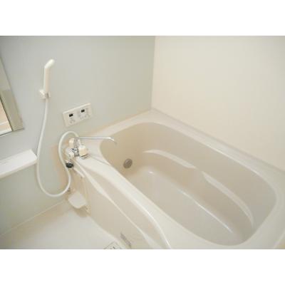 メープル　コート 205【管理NO：1-015829501-02040】 ★家具家電は申し込み後に搬入します 2026年07月下旬入居可能の物件写真4