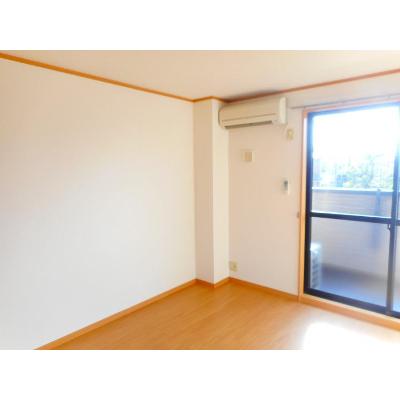 サンシャイン花の木 201【管理NO：1-012537201-02010】 ★家具家電は申し込み後に搬入します★の物件写真2