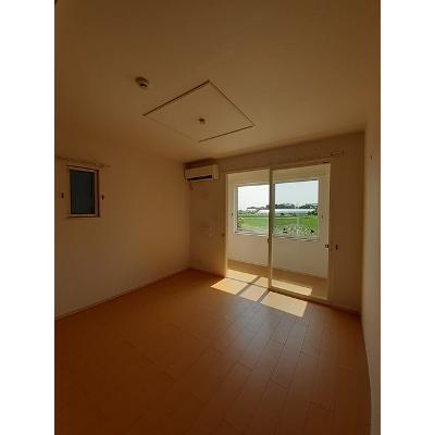 ウィンクルム 101【管理NO：1-018132101-01010】 2026年08月中旬入居可能の物件写真2