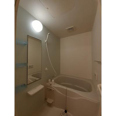 ウィステリア南 102【管理NO：1-014385001-01020】 ★家具家電は申し込み後に搬入しますの物件写真4