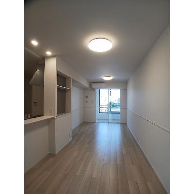 クレストⅠ 202【管理NO：1-028306901-02020】 ★家具家電は申し込み後に搬入しますの物件写真2
