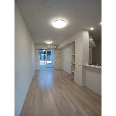 クレストⅠ 103【管理NO：1-028306901-01030】 ★家具家電は申し込み後に搬入しますの物件写真2