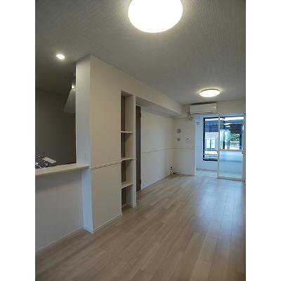 クレストⅠ 102【管理NO：1-028306901-01020】 ★家具家電は申し込み後に搬入しますの物件写真2