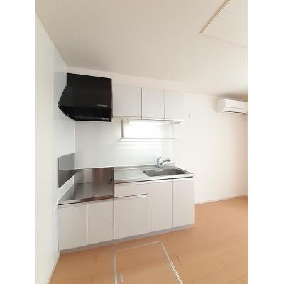 メゾン・ド・グラース 101【管理NO：1-017555101-01010】 ★家具家電は申し込み後に搬入しますの物件写真3
