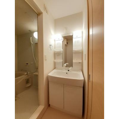 メゾン・ド・グラース 101【管理NO：1-017555101-01010】 ★家具家電は申し込み後に搬入しますの物件写真6