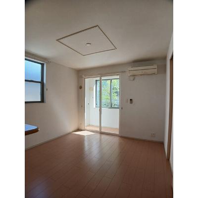 モデルノ　カステロ　ドゥーエ 103【管理NO：1-017260201-01030】 2026年08月上旬入居可能の物件写真2