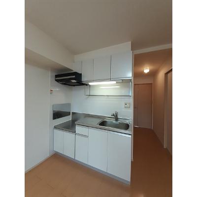 ロージィ・コート 204【管理NO：1-016981701-02040】 ★家具家電は申し込み後に搬入します 2026年07月下旬入居可能の物件写真3