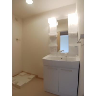 ラッフィナート 204【管理NO：1-016633301-02040】 ★家具家電は申し込み後に搬入します★の物件写真6