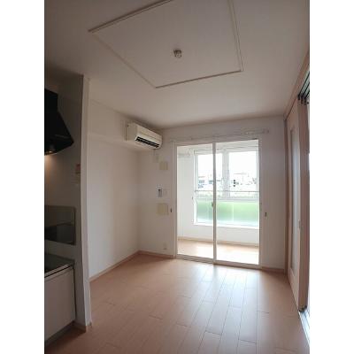 ソレイユベル 103【管理NO：1-015950601-01030】 ★家具家電は申し込み後に搬入します 2026年08月上旬入居可能の物件写真2