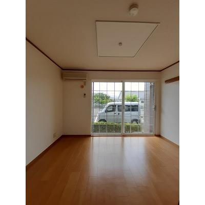 エルムＢ 101【管理NO：1-007312702-01010】 ★家具家電は申し込み後に搬入しますの物件写真2