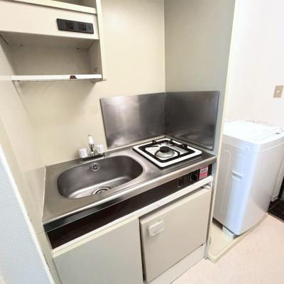 apartment 〒151-0064　東京都渋谷区上原１丁目33-14 MKビル　3階