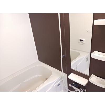 フローレル 201【管理NO：1-021357001-02010】 ★家具家電は申し込み後に搬入します 2026年08月上旬入居可能の物件写真4