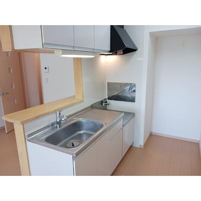 フォーレストヒルズ参番館 104【管理NO：1-013523601-01040】 ★家具家電は申し込み後に搬入します★の物件写真3