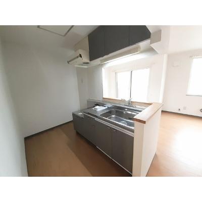 リーフガーデン藻岩Ⅱ 201【管理NO：1-009337302-02010】 ★家具家電は申し込み後に搬入します★の物件写真3