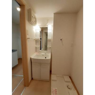リュミエール 102【管理NO：1-017282101-01020】 ★家具家電は申し込み後に搬入します 2026年08月中旬入居可能の物件写真6
