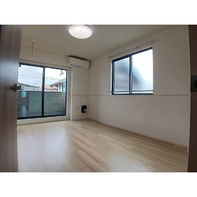 セブンⅠ 203【管理NO：1-028448901-02030】 ★家具家電は申し込み後に搬入します★の物件写真2