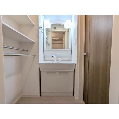 ルノ 103【管理NO：1-027854601-01030】 ★家具家電は申し込み後に搬入します★の物件写真6