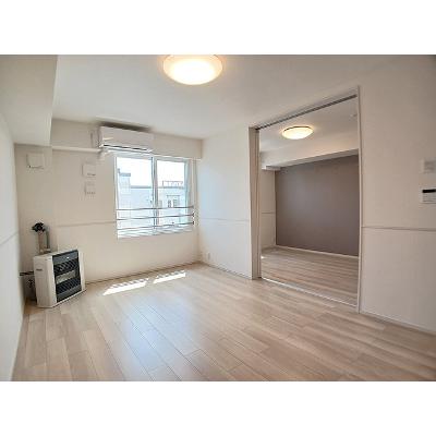 ラピス・ラズリⅡ 202【管理NO：1-027166901-02020】 ★家具家電は申し込み後に搬入します★の物件写真2