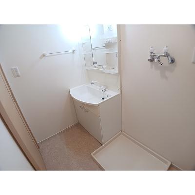サンリットガーデン壱番館 103【管理NO：1-017893901-01030】 ★家具家電は申し込み後に搬入します★の物件写真6