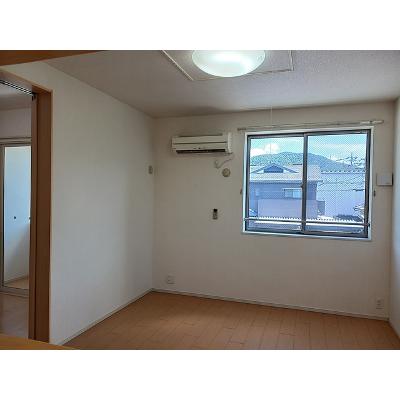 フリ－デ　Ｋ 201【管理NO：1-017642501-02010】 ★家具家電は申し込み後に搬入します★の物件写真2