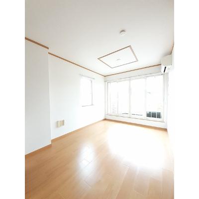 フレーズアンソレイエＣ棟 201【管理NO：1-012088701-02010】 ★家具家電は申し込み後に搬入します 2026年07月下旬入居可能の物件写真2