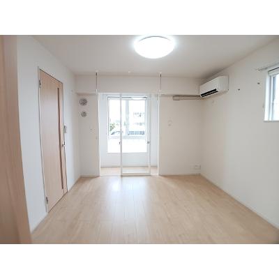 ウェルス　ノーブル 101【管理NO：1-023231901-01010】 ★家具家電は申し込み後に搬入します★ ★2026年11月中旬入居可能★の物件写真2