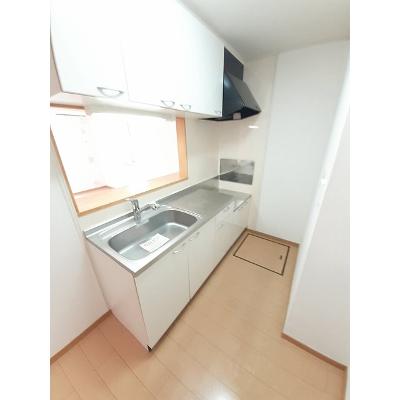 サンライズＣ 101【管理NO：1-014659502-01010】 ★家具家電は申し込み後に搬入します 2026年07月下旬入居可能の物件写真3