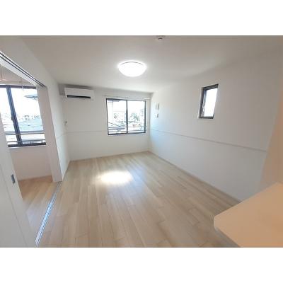 ヒルサイドユピテルⅡ 201【管理NO：1-025573801-02010】 ★家具家電は申し込み後に搬入します 2026年08月上旬入居可能の物件写真2