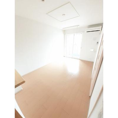 ハッピィ　スペース 101【管理NO：1-017510801-01010】 ★家具家電は申し込み後に搬入します 2026年08月中旬入居可能の物件写真2