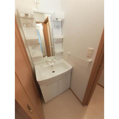 フレスクーラⅡ 102【管理NO：1-015069202-01020】 ★家具家電は申し込み後に搬入します★の物件写真6