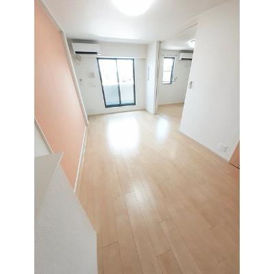 バンブーＡ 203【管理NO：1-023661301-02030】 ★家具家電は申し込み後に搬入します 2026年08月上旬入居可能の物件写真2