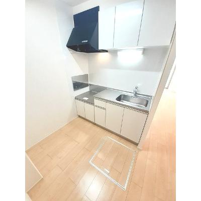 楓の樹 103【管理NO：1-023122701-01030】 ★家具家電は申し込み後に搬入します 2026年08月中旬入居可能の物件写真3