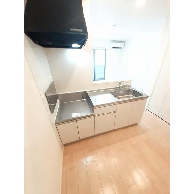 楓の樹 202【管理NO：1-023122701-02020】 ★家具家電は申し込み後に搬入します 2026年08月上旬入居可能の物件写真3