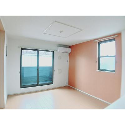 Ｇｒｅｅｔｉｎｇ　華 201【管理NO：1-019800801-02010】 ★家具家電は申し込み後に搬入します★の物件写真2