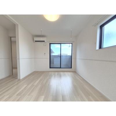 アドラブールＥ 201【管理NO：1-028152301-02010】 ★家具家電は申し込み後に搬入します 2026年08月中旬入居可能の物件写真2
