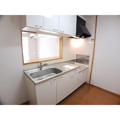 ディアコート川崎 202【管理NO：1-013778101-02020】 ★家具家電は申し込み後に搬入します★の物件写真3