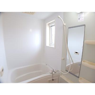 ディアコート川崎 202【管理NO：1-013778101-02020】 ★家具家電は申し込み後に搬入します★の物件写真4