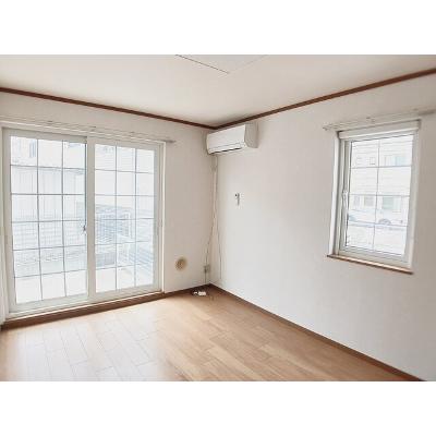 メリースクエアセブン 103【管理NO：1-011171201-01030】 ★家具家電は申し込み後に搬入します★の物件写真2