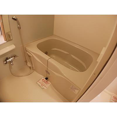 サニーサイドパークⅢ 101【管理NO：1-019495301-01010】 ★家具家電は申し込み後に搬入します★の物件写真4