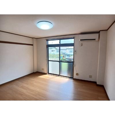 陽々館 203【管理NO：1-007960101-02030】 ★家具家電は申し込み後に搬入します★ ★2026年08月下旬入居可能★の物件写真2