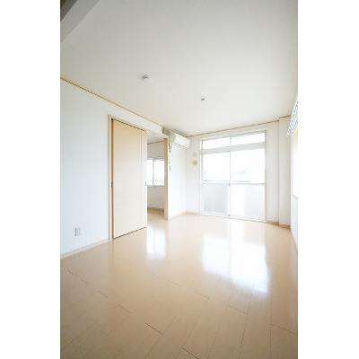 apartment 福島県伊達郡川俣町大字鶴沢字芦ヶ作２６番地３ 

↓地図はこちらから