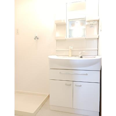 apartment 栃木県栃木市岩舟町静１２８８－１ 

↓地図はこちらから