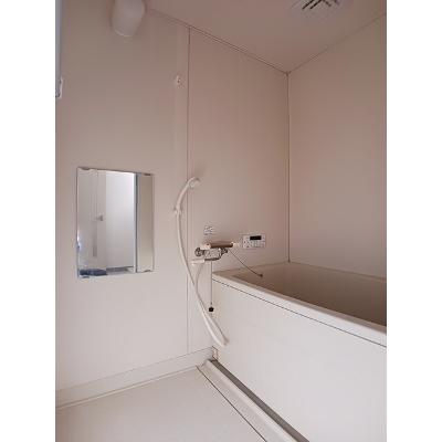 ロイヤルパレス恩田 102【管理NO：1-003135701-01020】 ★家具家電は申し込み後に搬入します★の物件写真4