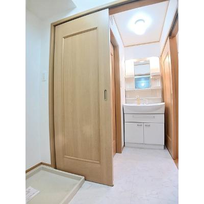ファインロイテⅣ 201【管理NO：1-013299402-02010】 ★家具家電は申し込み後に搬入します 2026年07月下旬入居可能の物件写真6