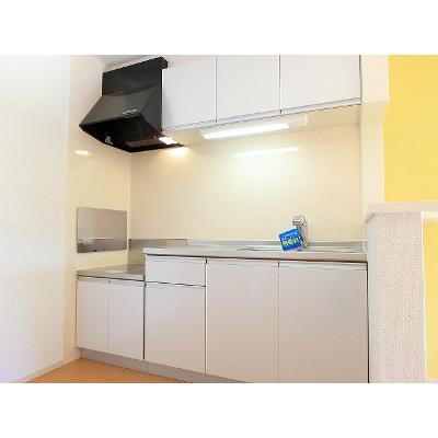 セレーナＢ 203【管理NO：1-019481502-02030】 ★家具家電は申し込み後に搬入します 2026年08月中旬入居可能の物件写真3